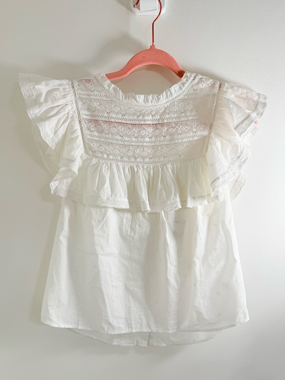 Unsubscribed White Elelet Yoke Flutter Sleeve Top Blouse - Picture 2 of 6